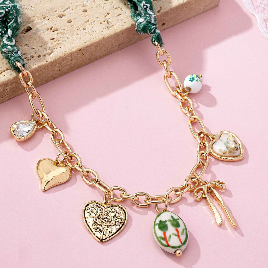 SCARF CHARM NECKLACE-PORCELAIN HEART BOW | 80N92717