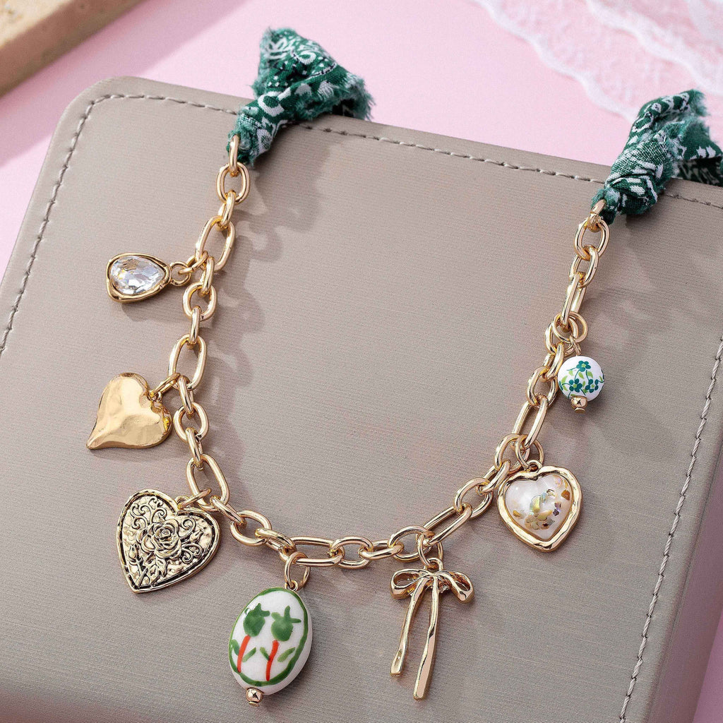 SCARF CHARM NECKLACE-PORCELAIN HEART BOW | 80N92717