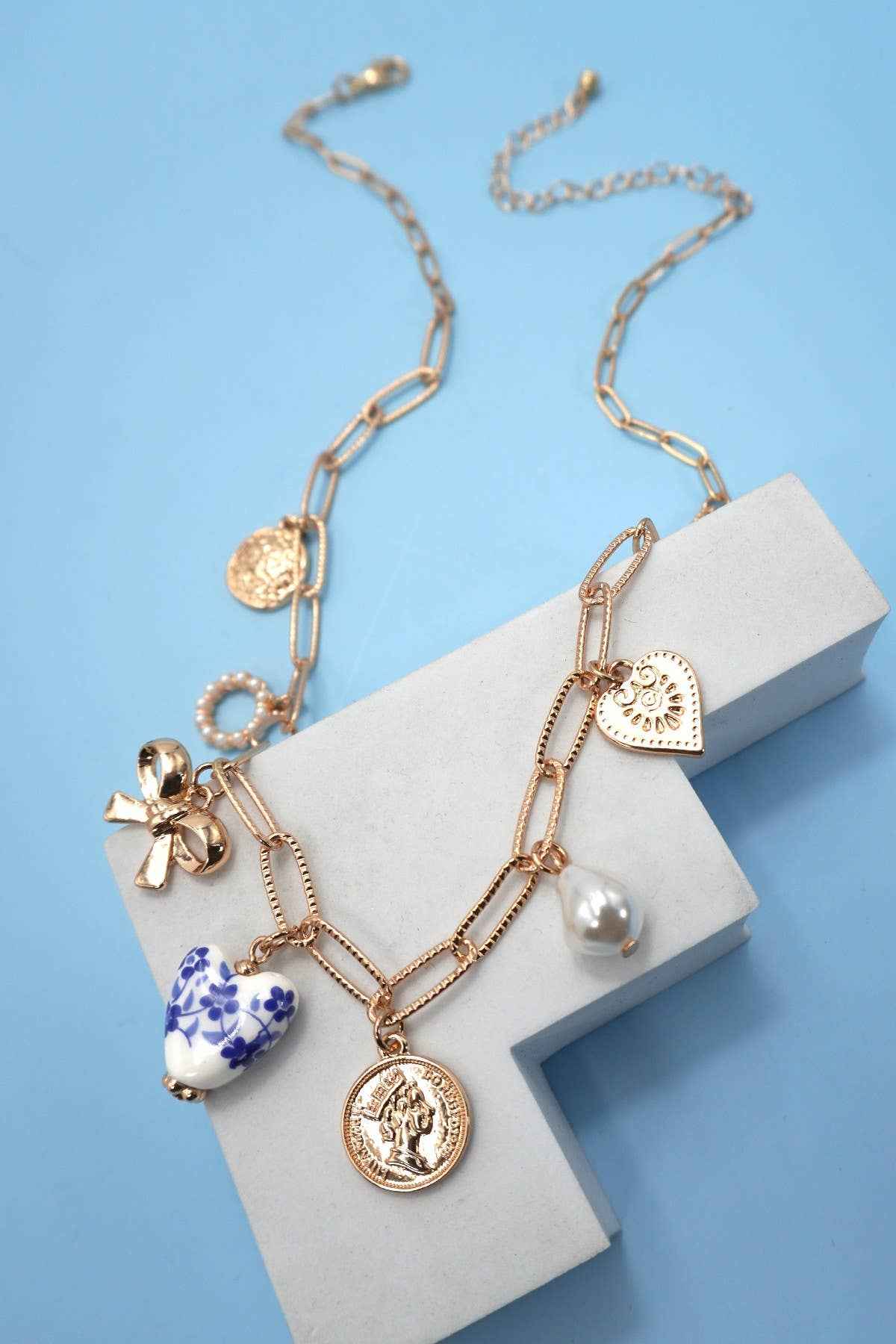 CERAMIC PORCELAIN BOW HEART CHARM LINK NECKLACE