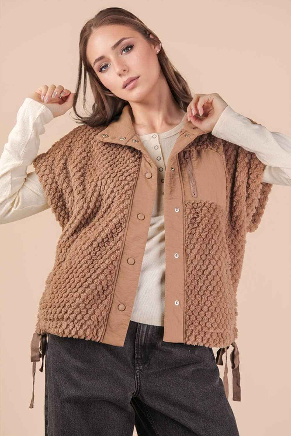 NJ90437-Soft Textured Woven Vest W/ Side Tie