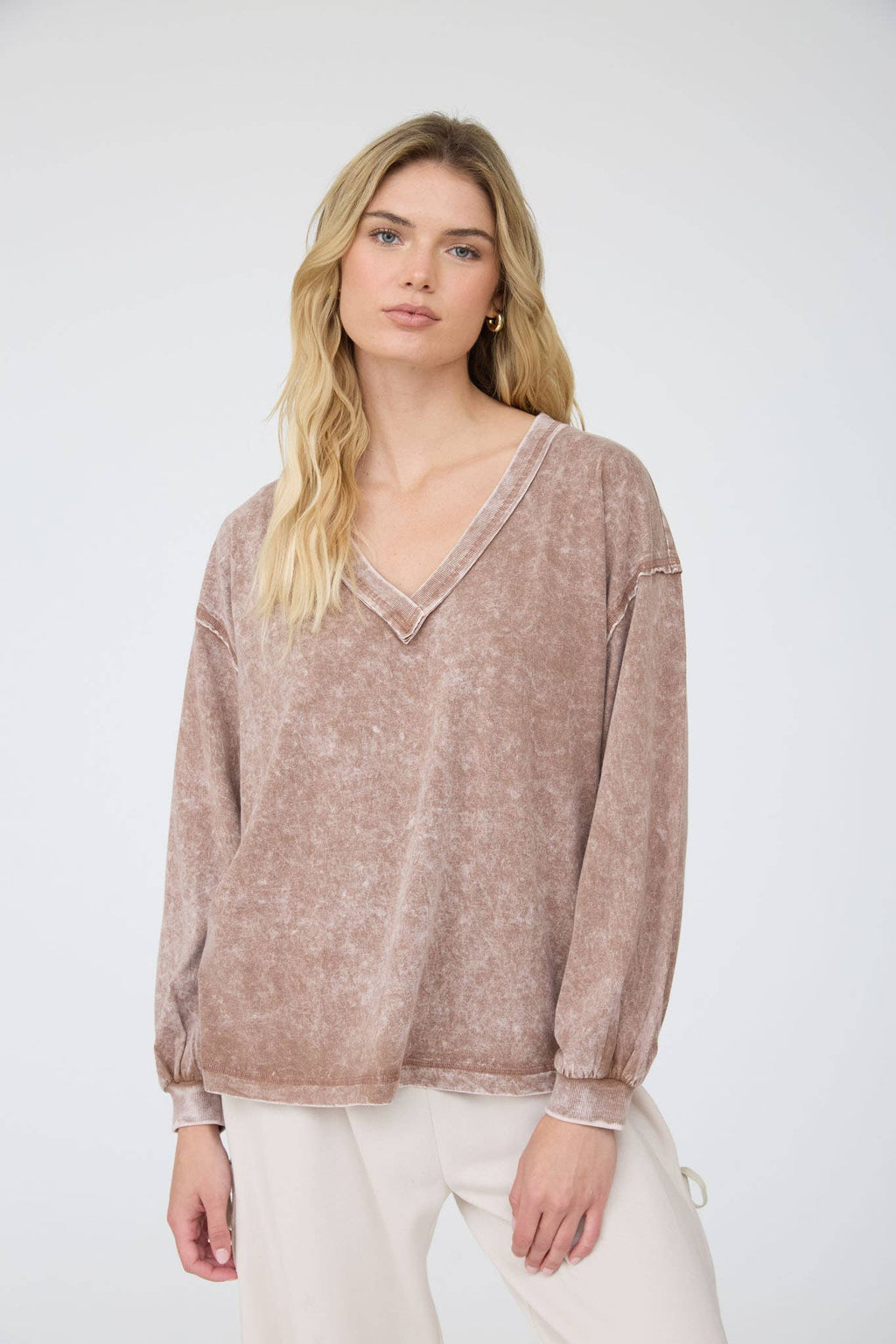 WASHED SEAM DETAIL LONG SLEEVE