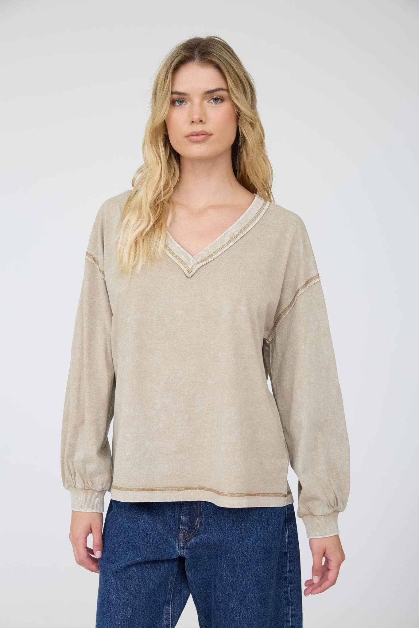 WASHED INVERTED SEAM DETAIL LONG SLEEVE KNIT TOP