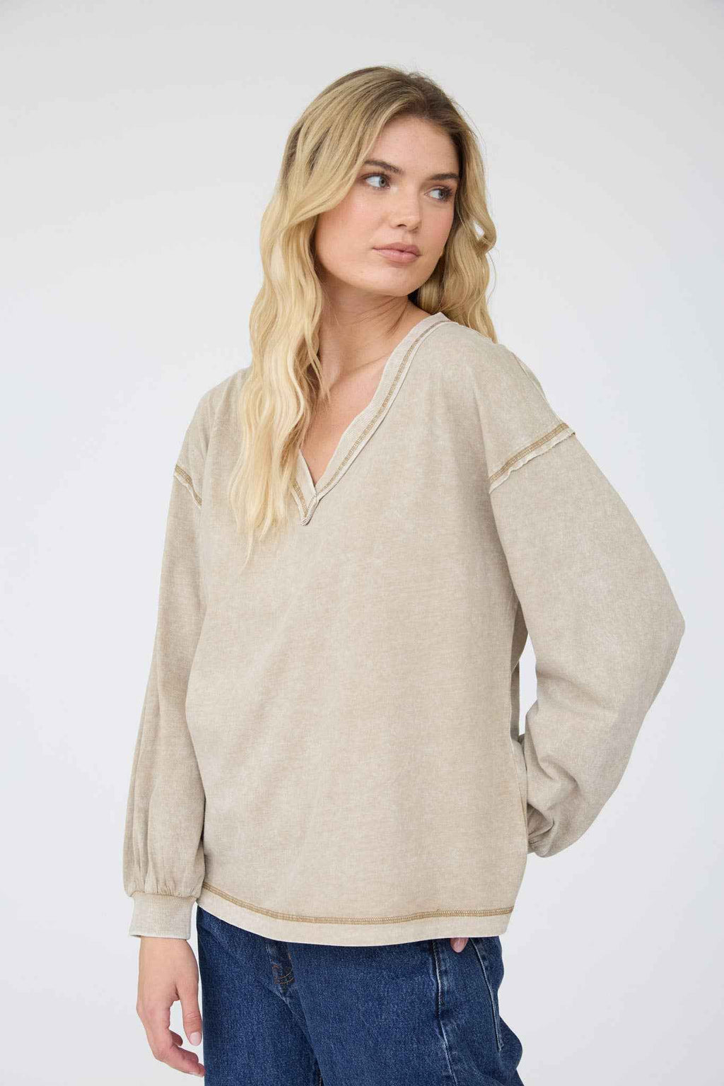 WASHED INVERTED SEAM DETAIL LONG SLEEVE KNIT TOP