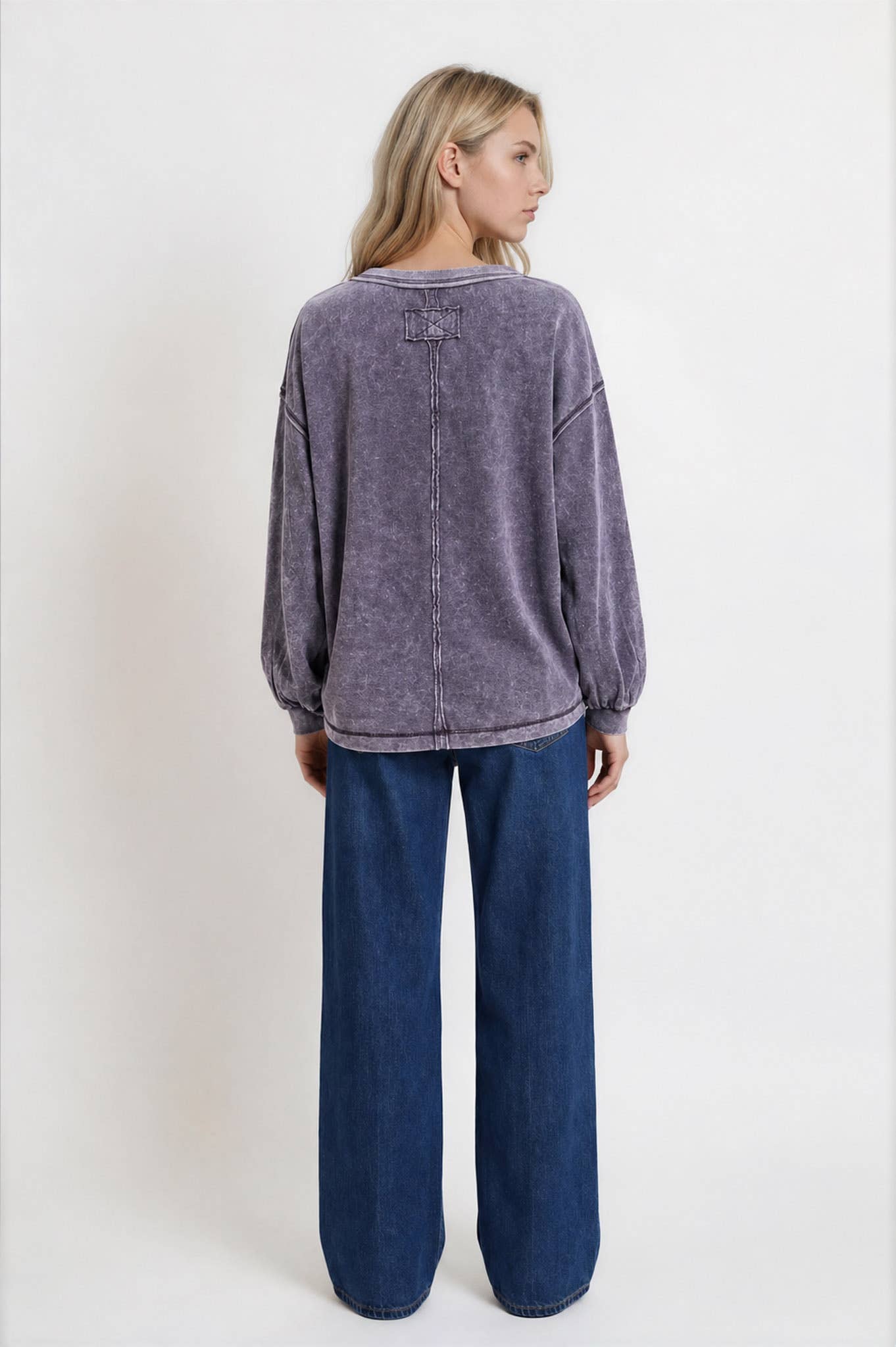 WASHED SEAM DETAIL LONG SLEEVE