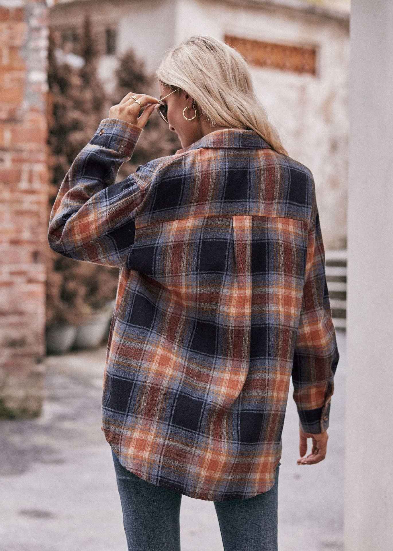 Women's Casual Fashion Oversized Loose Plaid Shirt