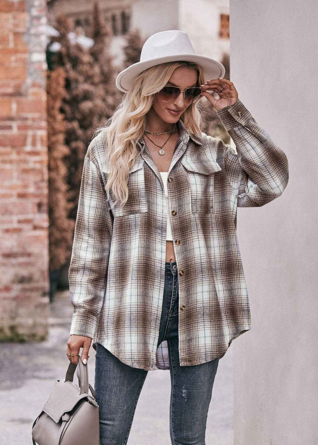 Women's Casual Fashion Oversized Loose Plaid Shirt
