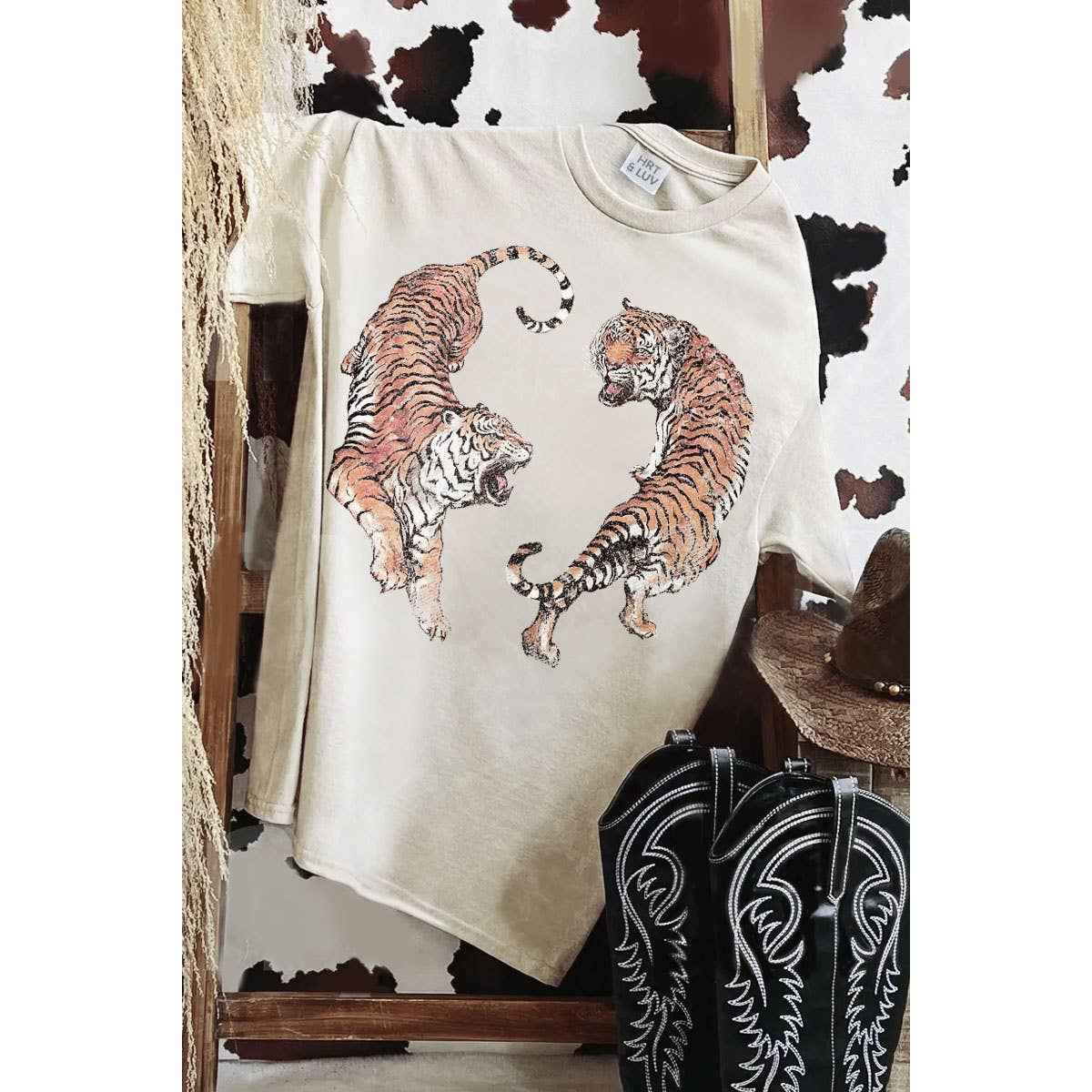 TIGERS PRINT MINERAL GRAPHIC TEE